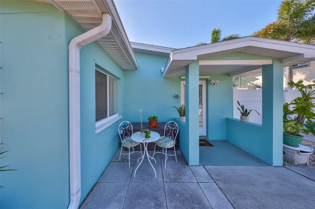 508 129th Avenue E Madeira Beach FL 33708