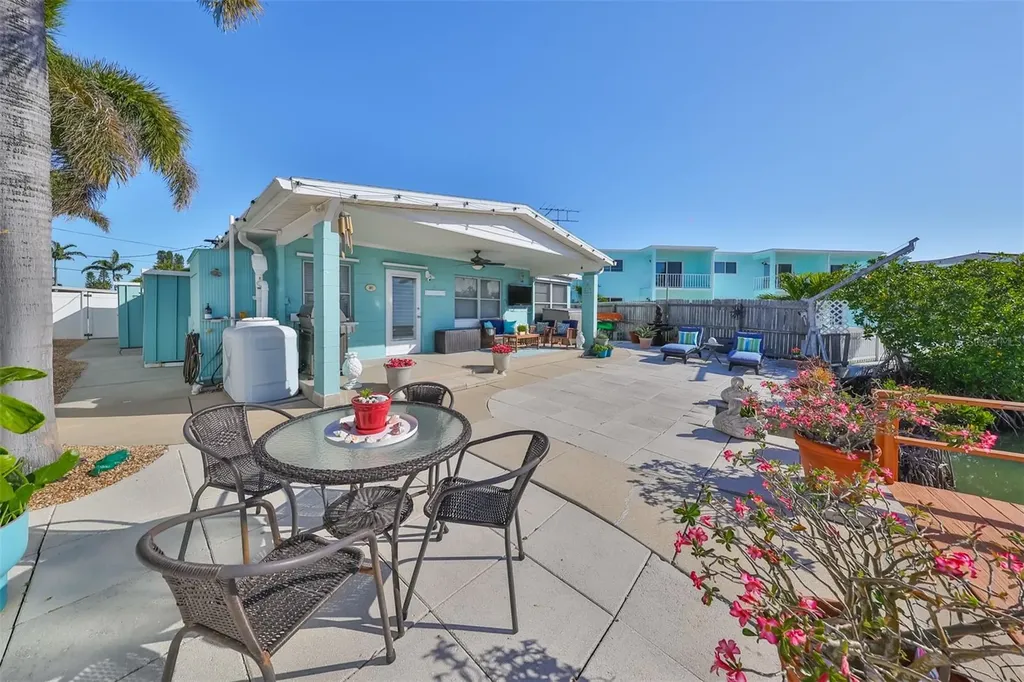 508 129th Avenue E Madeira Beach FL 33708
