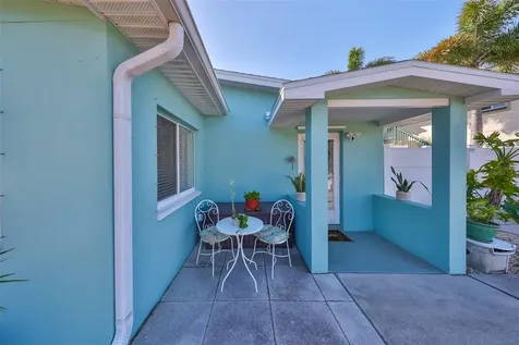 508 129th Avenue E Madeira Beach FL 33708