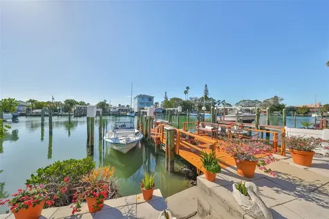 508 129th Avenue E Madeira Beach FL 33708