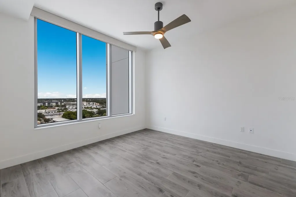 111 S Pineapple Avenue Sarasota FL 34236