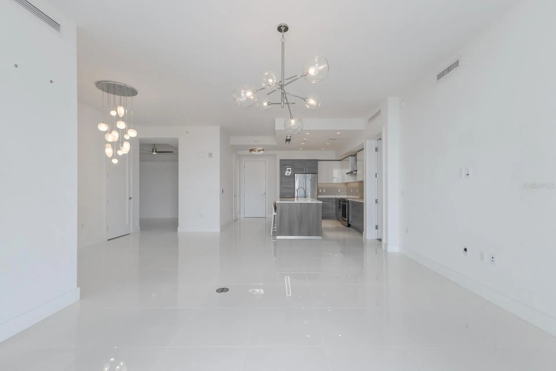 111 S Pineapple Avenue Sarasota FL 34236