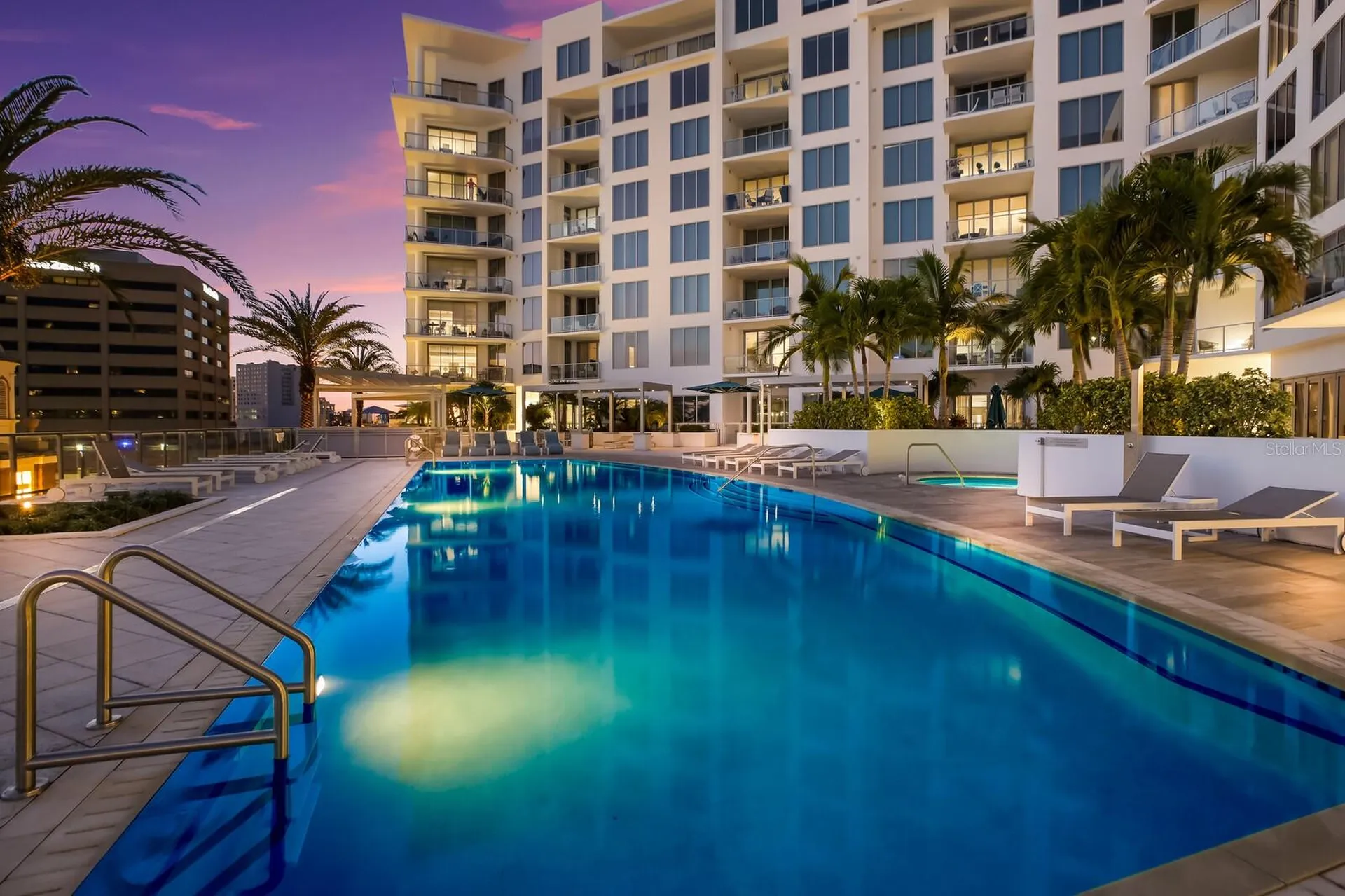 111 S Pineapple Avenue Sarasota FL 34236