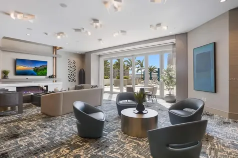 111 S Pineapple Avenue Sarasota FL 34236