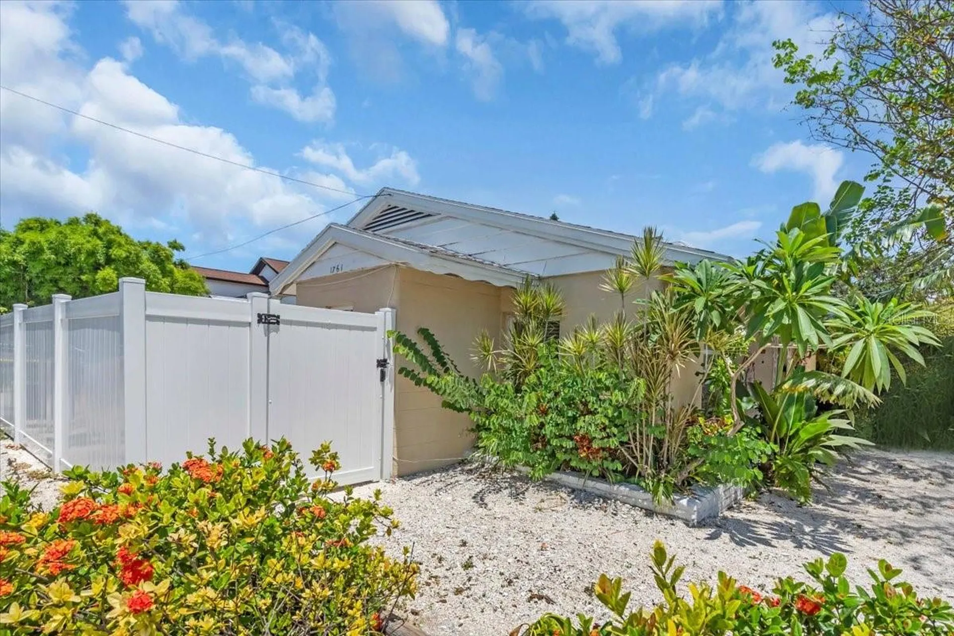 1761 Siesta Dr & 1760 Wisconsin Lane Sarasota FL 34239