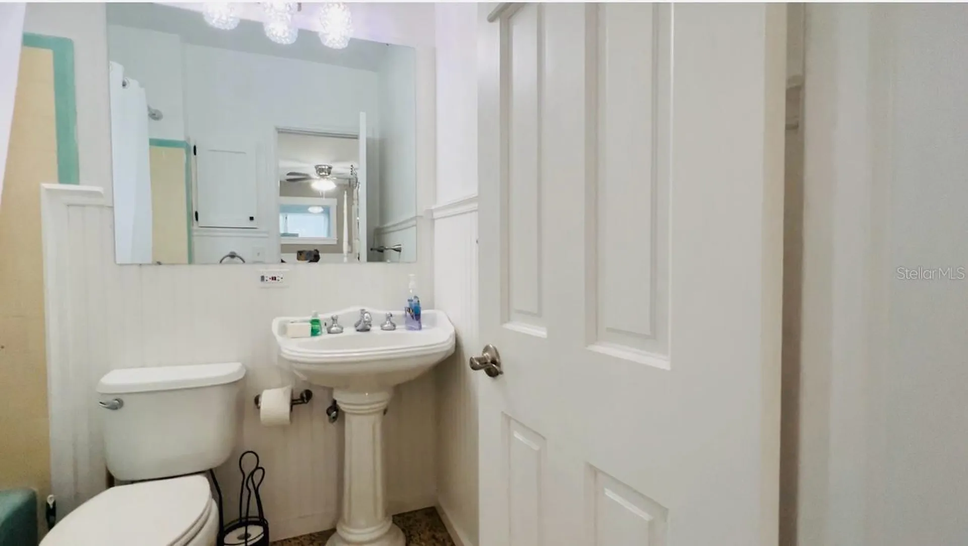 1761 Siesta Dr & 1760 Wisconsin Lane Sarasota FL 34239