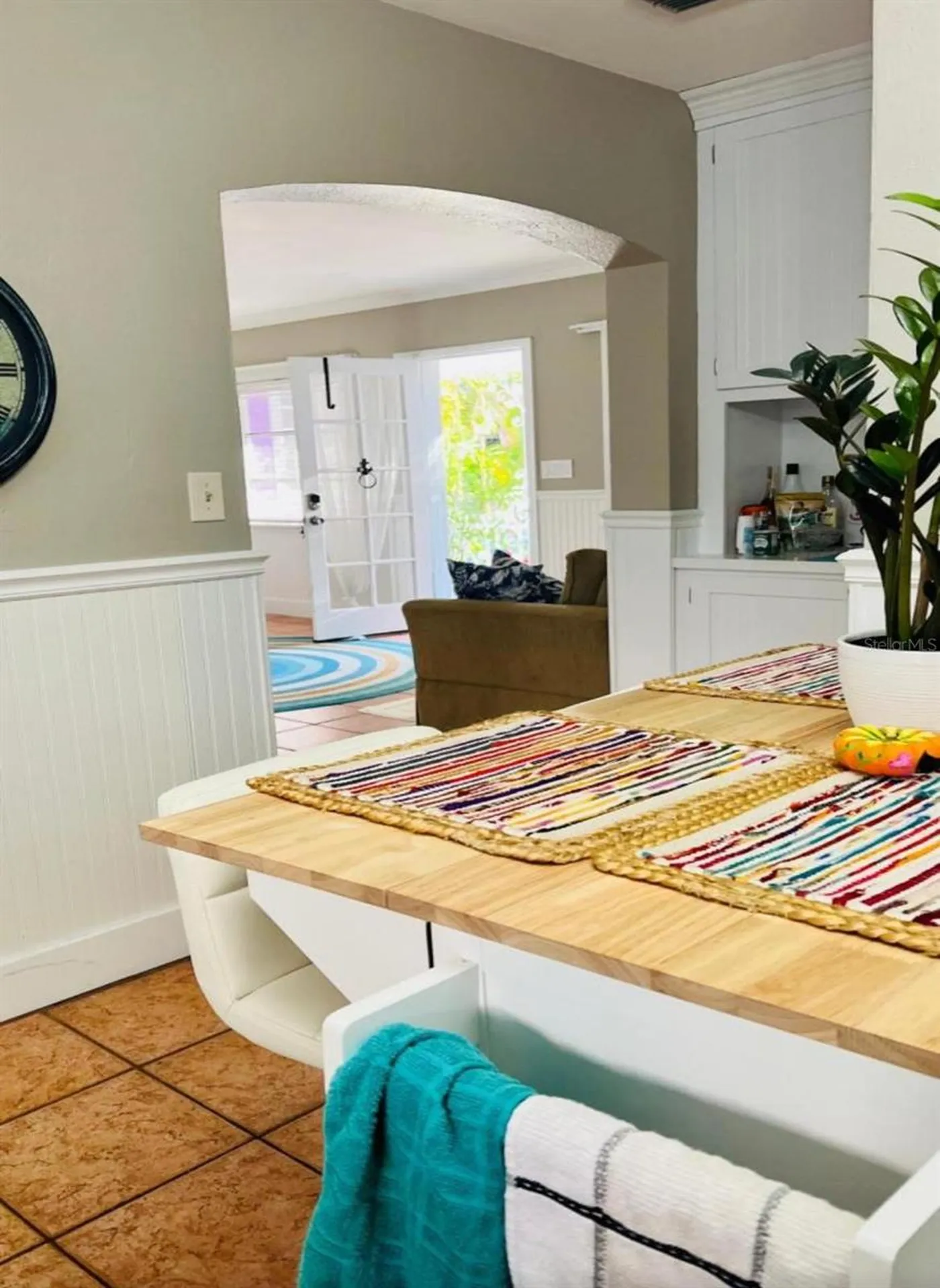 1761 Siesta Dr & 1760 Wisconsin Lane Sarasota FL 34239