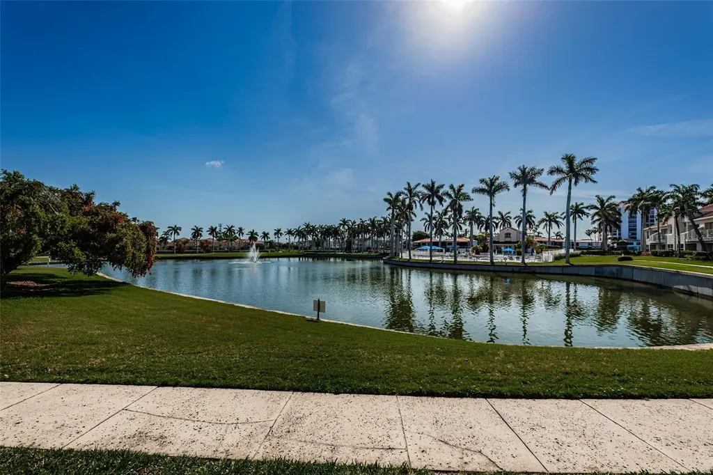 6080 Bahia Del Mar Circle St Petersburg FL 33715
