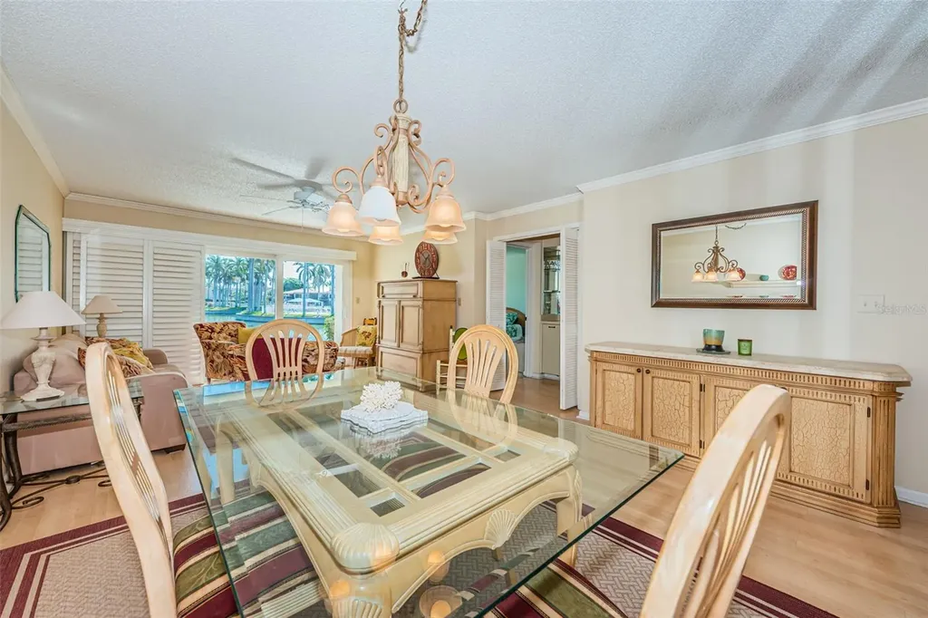 6080 Bahia Del Mar Circle St Petersburg FL 33715