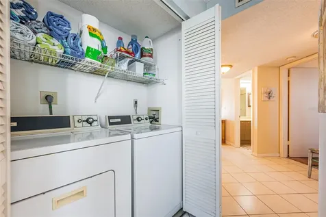 6080 Bahia Del Mar Circle St Petersburg FL 33715