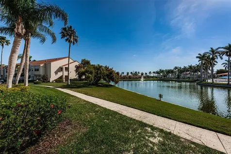 6080 Bahia Del Mar Circle St Petersburg FL 33715