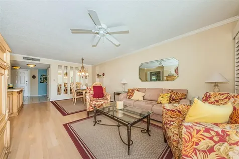 6080 Bahia Del Mar Circle St Petersburg FL 33715
