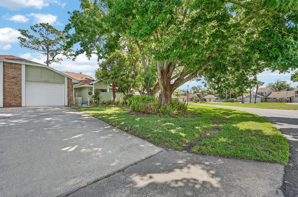 537 Brown Pelican Drive Daytona Beach FL 32119