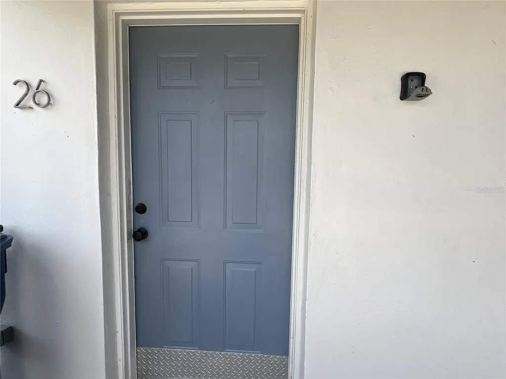 24 Lynn Way Madeira Beach FL 33708