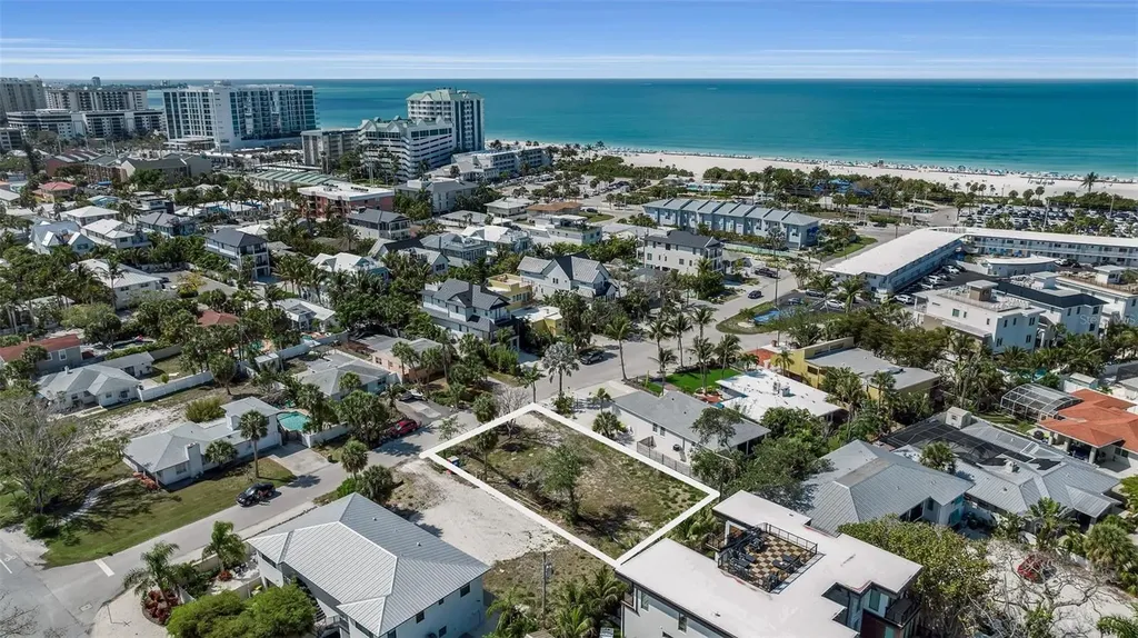 243 Coolidge Drive Sarasota FL 34236