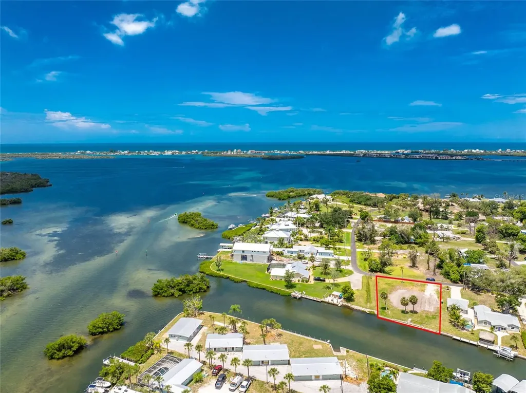 1899 Riverside Drive Englewood FL 34223