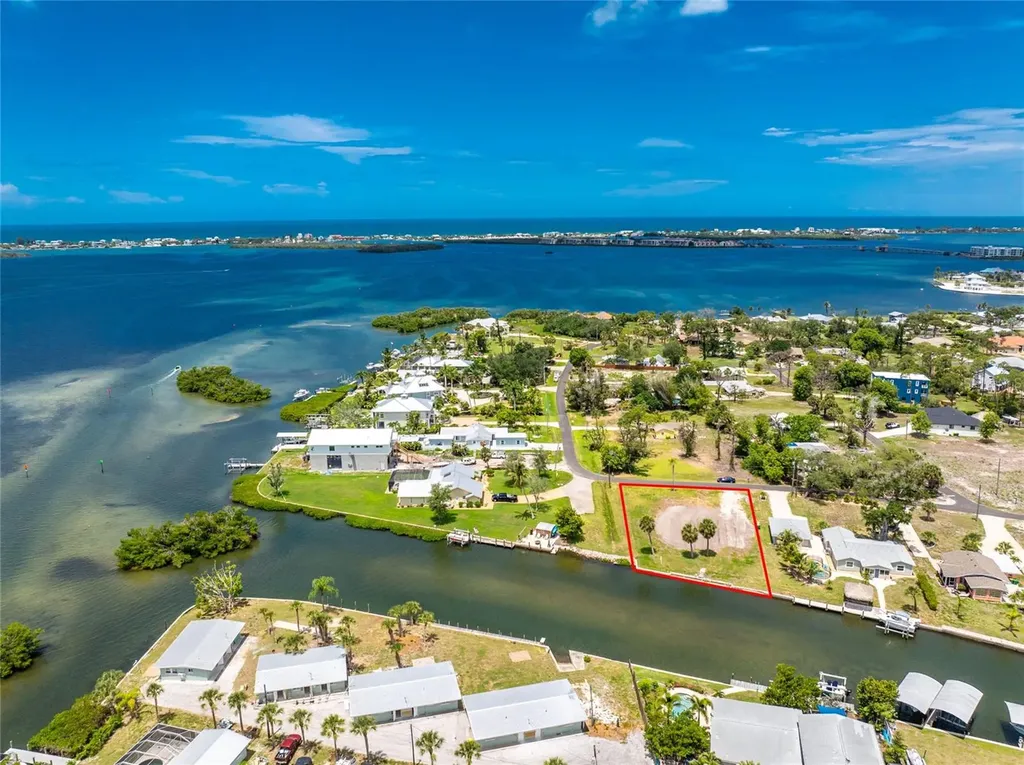 1899 Riverside Drive Englewood FL 34223