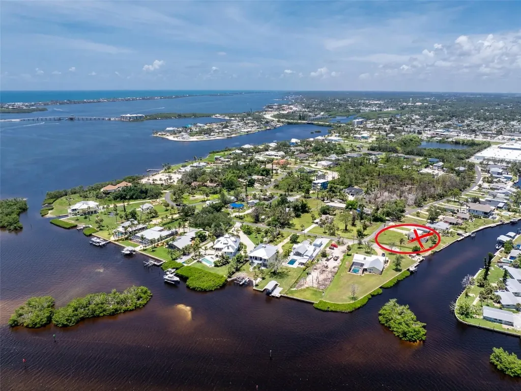 1899 Riverside Drive Englewood FL 34223