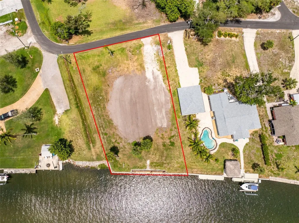 1899 Riverside Drive Englewood FL 34223