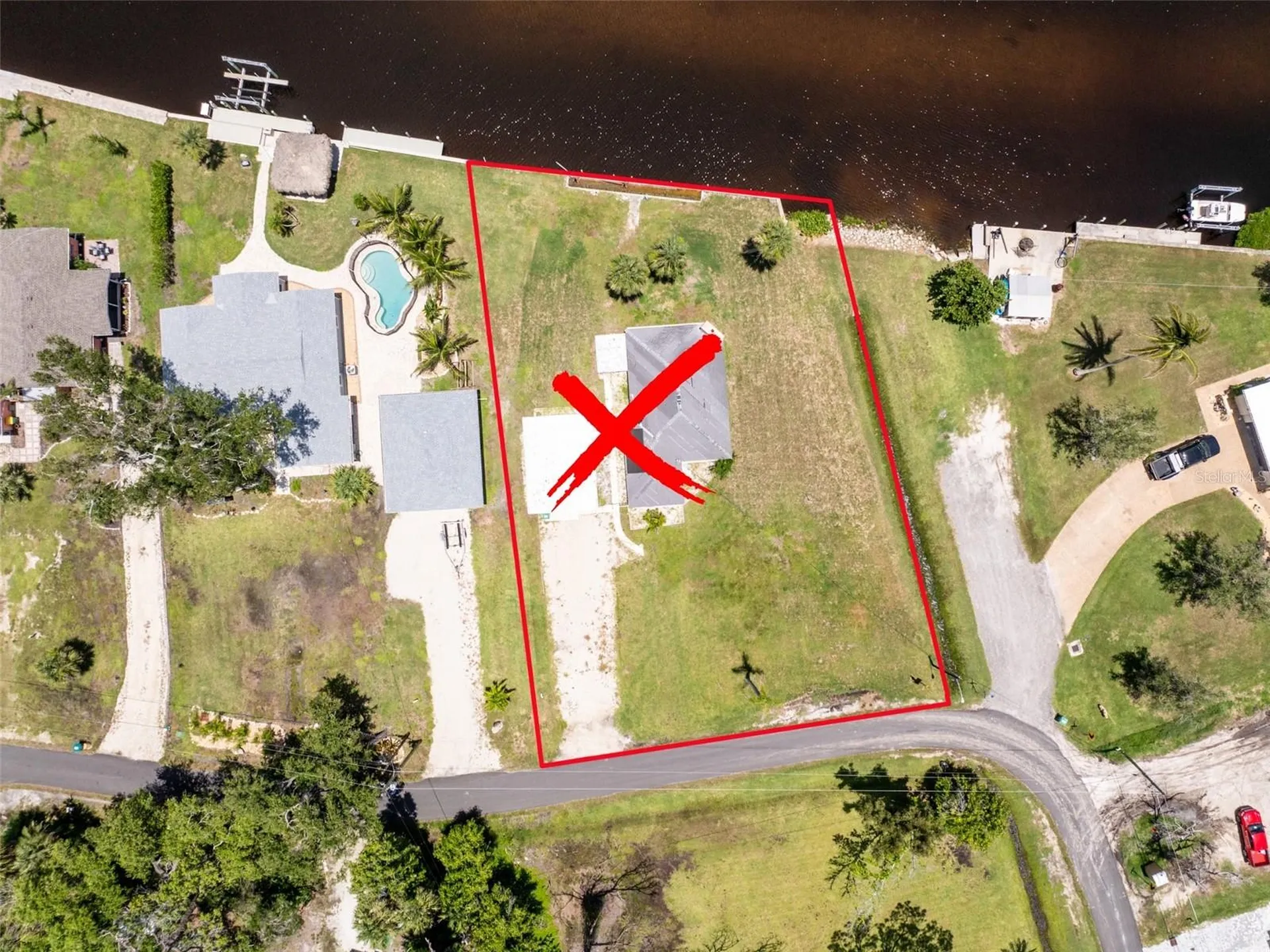1899 Riverside Drive Englewood FL 34223