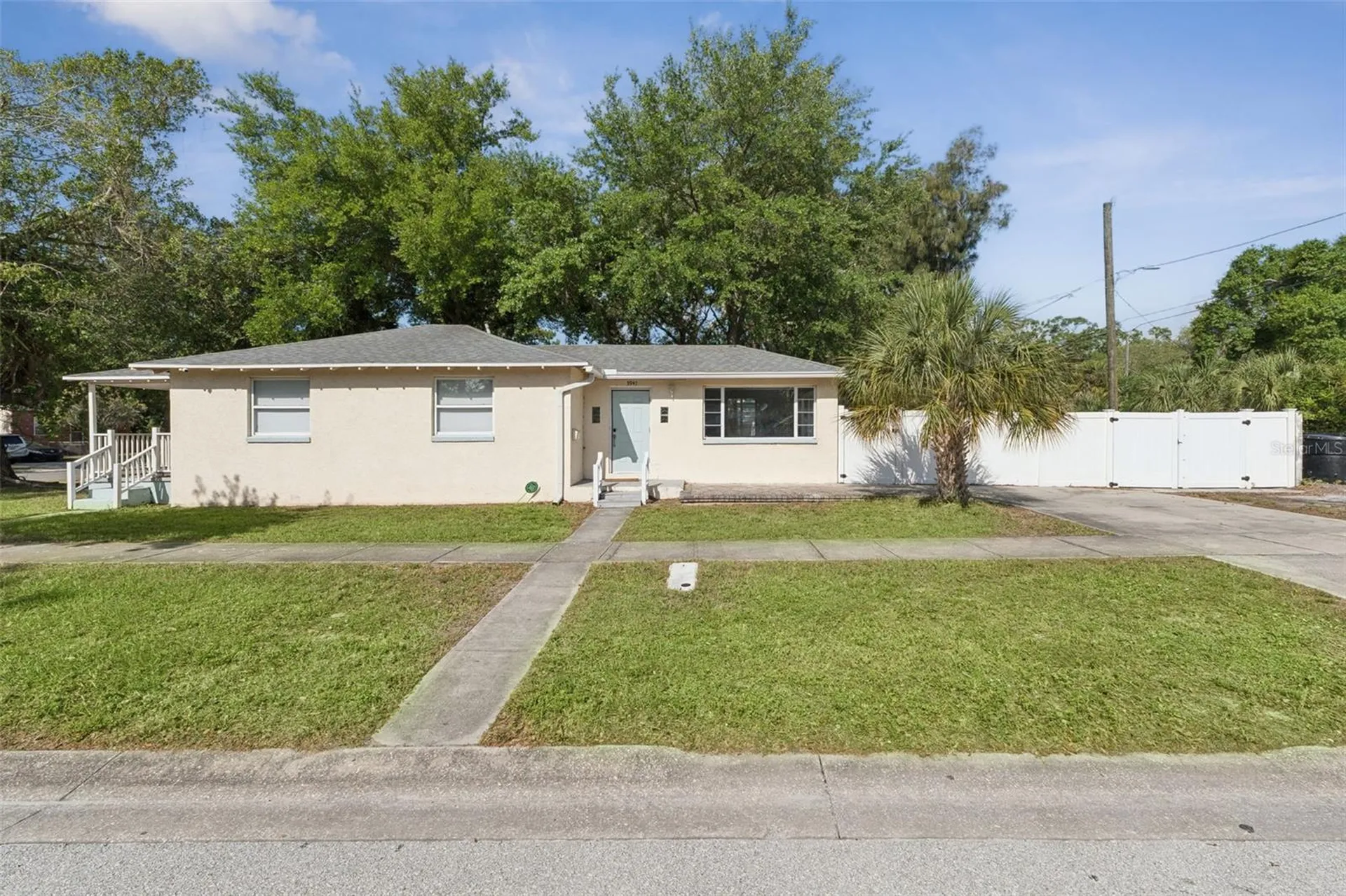 3947 Grove Street S St Petersburg FL 33705