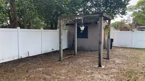 2102 Shaffer Place Orlando FL 32806