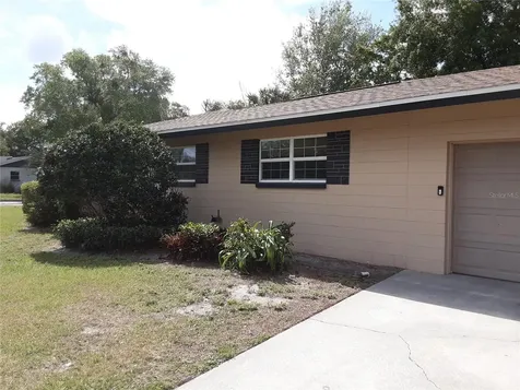 2102 Shaffer Place Orlando FL 32806