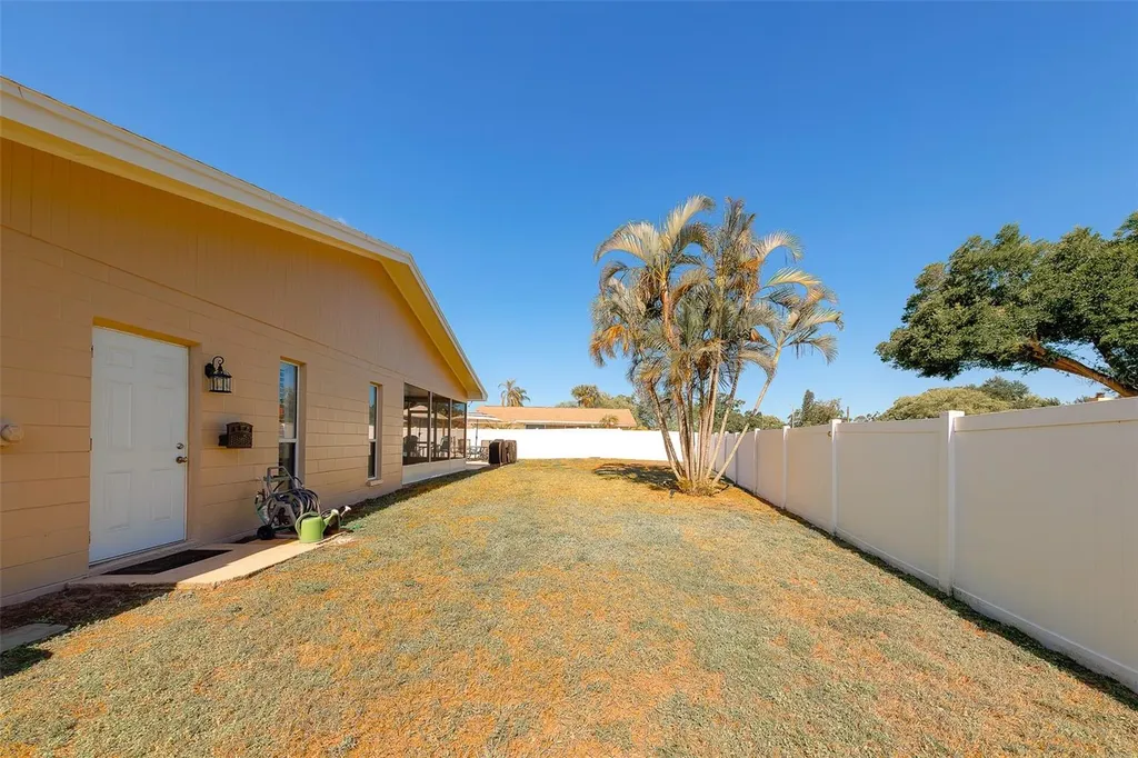 1603 W Orangecrest Avenue Palm Harbor FL 34683