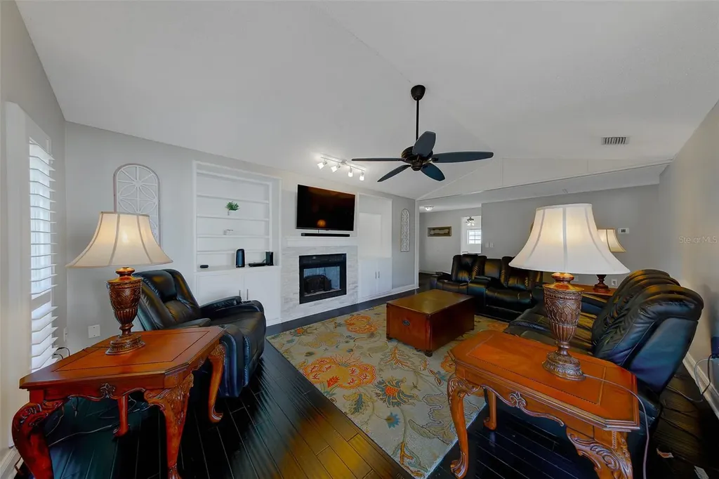 1603 W Orangecrest Avenue Palm Harbor FL 34683