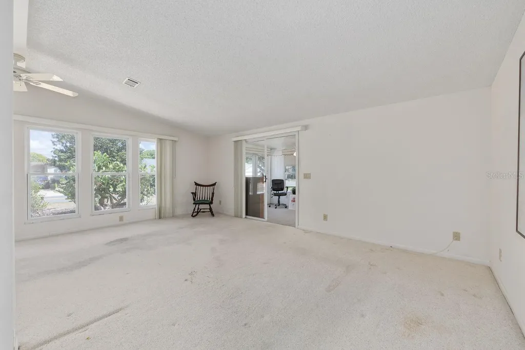 1116 W Boone Court Lady Lake FL 32159