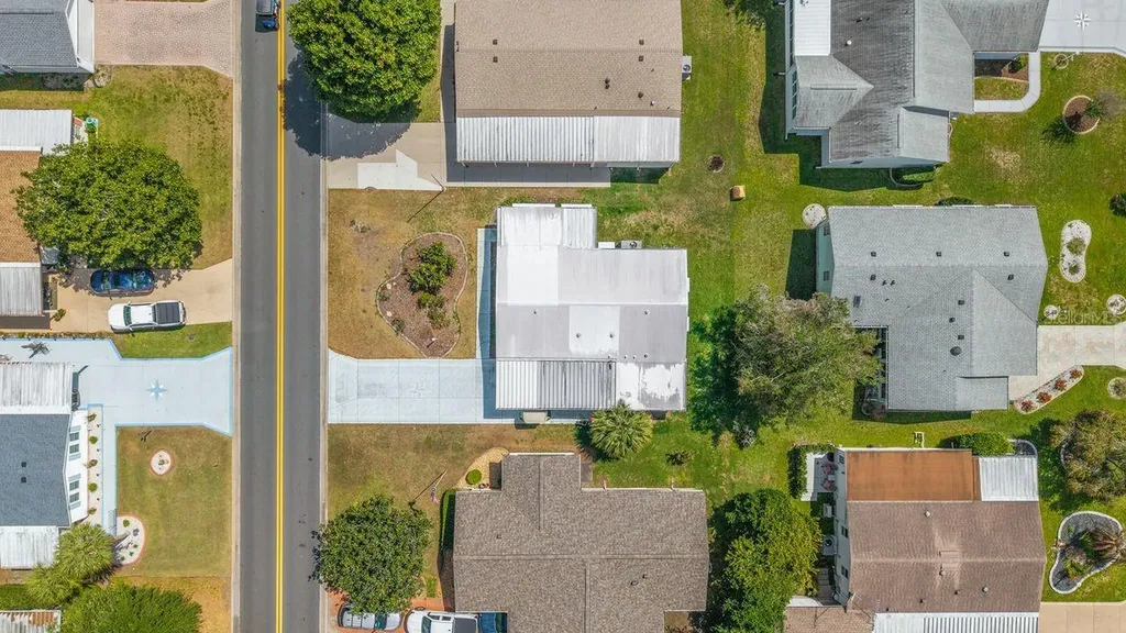1116 W Boone Court Lady Lake FL 32159