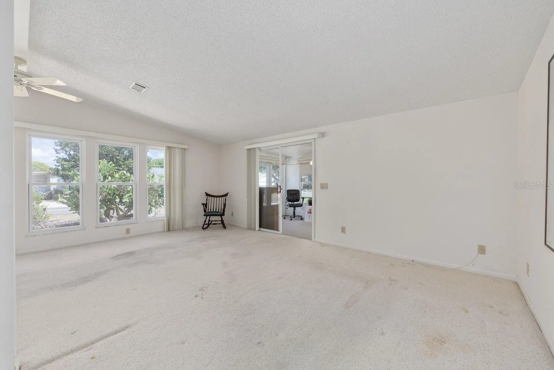 1116 W Boone Court Lady Lake FL 32159