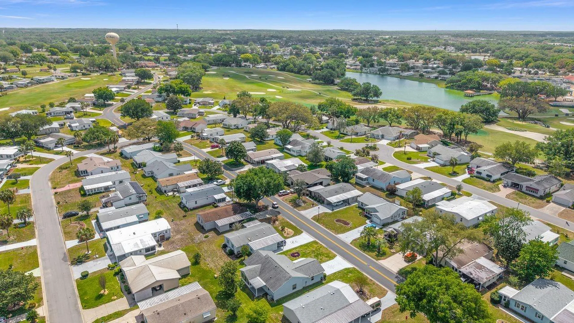 1116 W Boone Court Lady Lake FL 32159