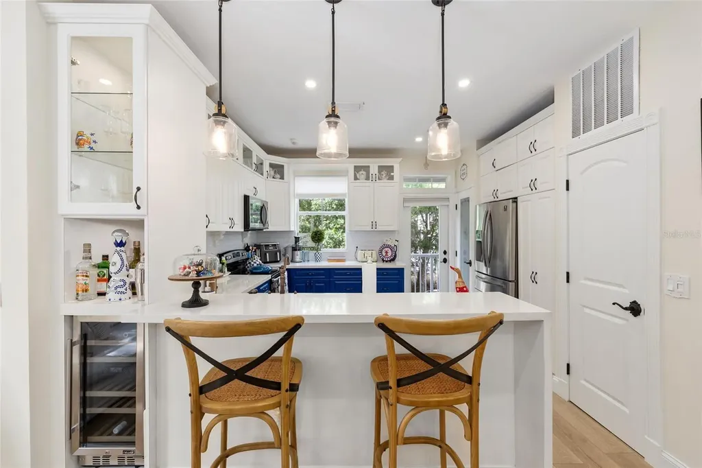 621 SW 10th Street Gainesville FL 32601