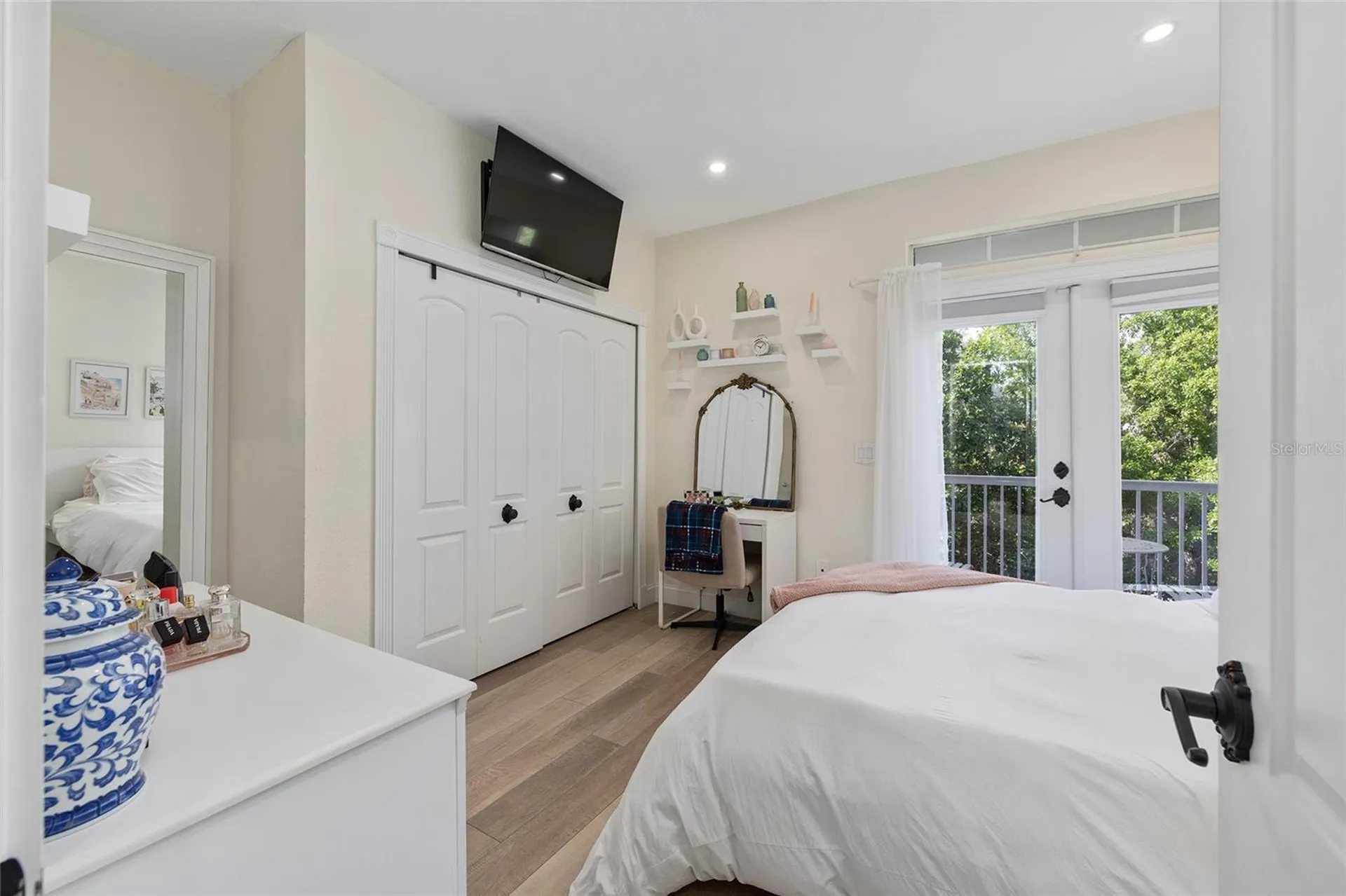 621 SW 10th Street Gainesville FL 32601