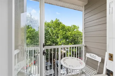 621 SW 10th Street Gainesville FL 32601