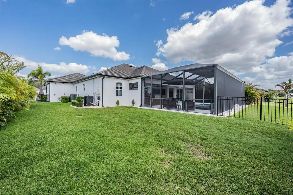 16007 39th Glen E Parrish FL 34219
