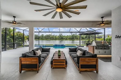 16007 39th Glen E Parrish FL 34219