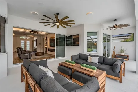 16007 39th Glen E Parrish FL 34219