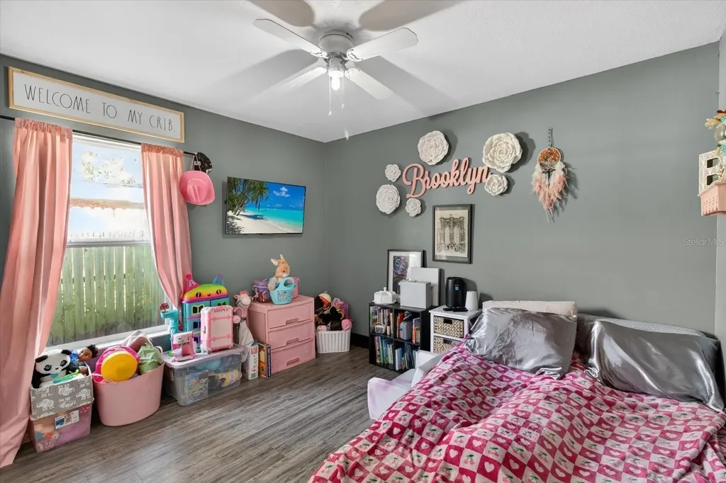 1005 13th Avenue NW Largo FL 33770