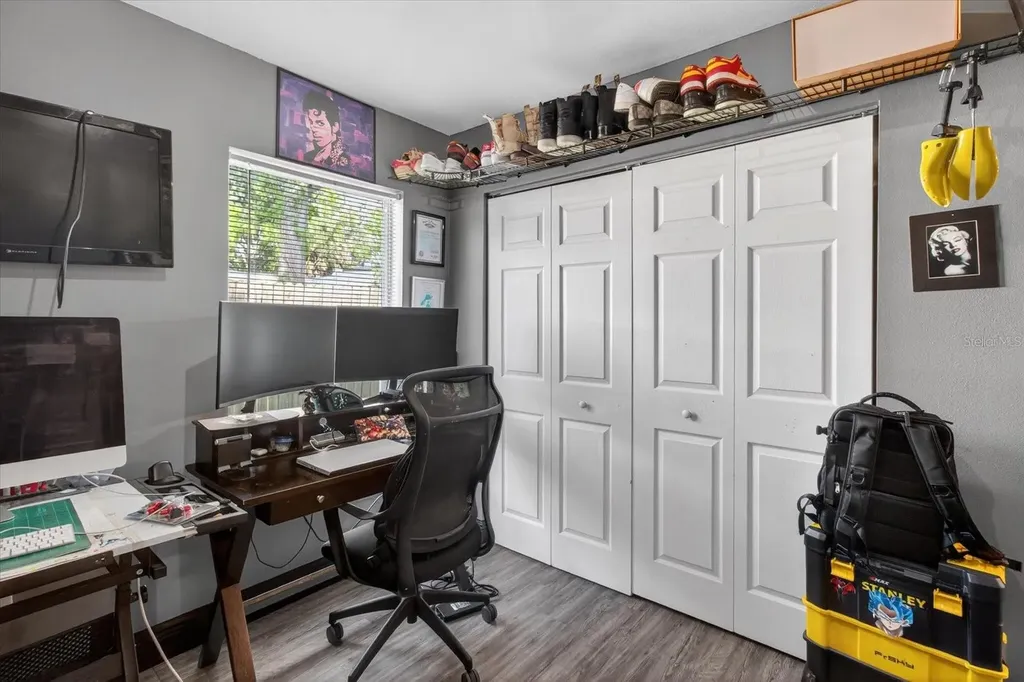 1005 13th Avenue NW Largo FL 33770