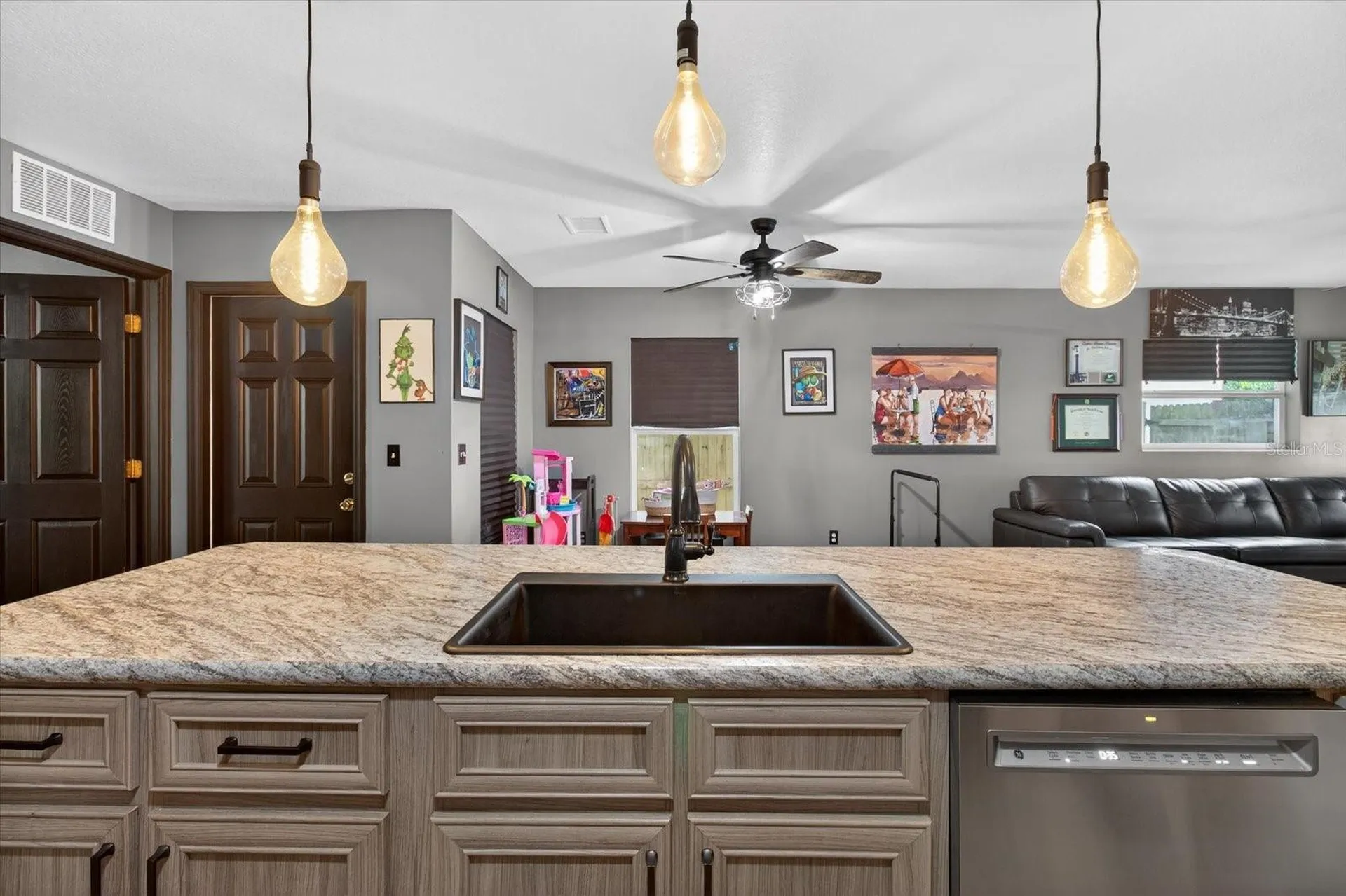 1005 13th Avenue NW Largo FL 33770