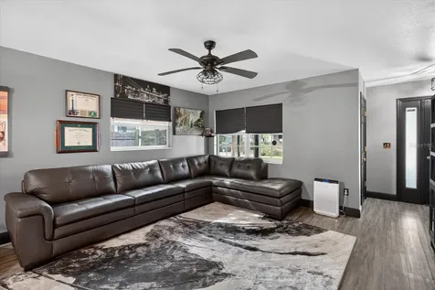 1005 13th Avenue NW Largo FL 33770