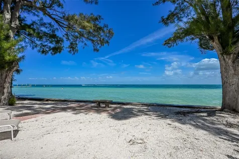 889 N Shore Drive Anna Maria FL 34216
