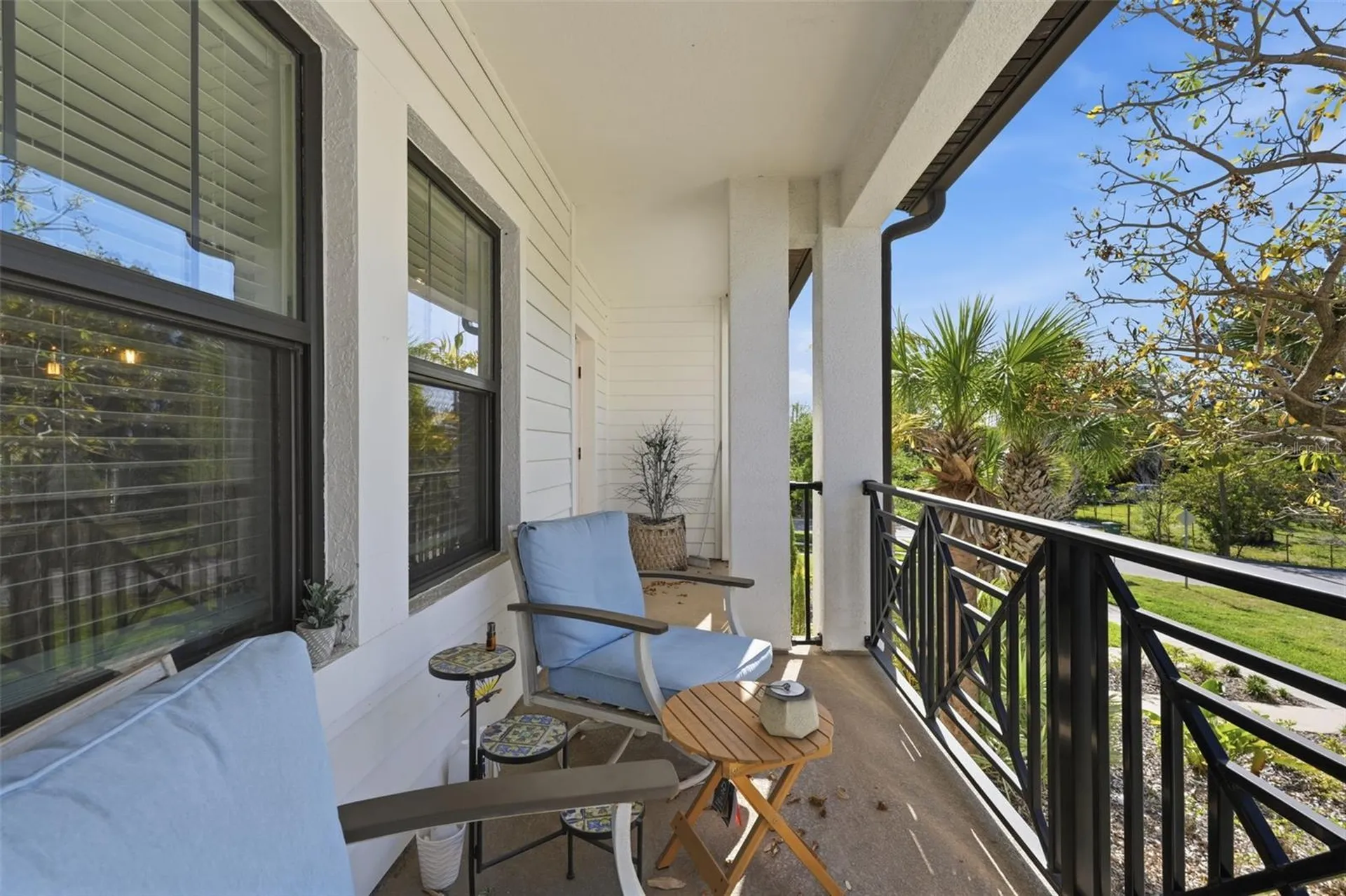4921 W Paul Avenue Tampa FL 33611