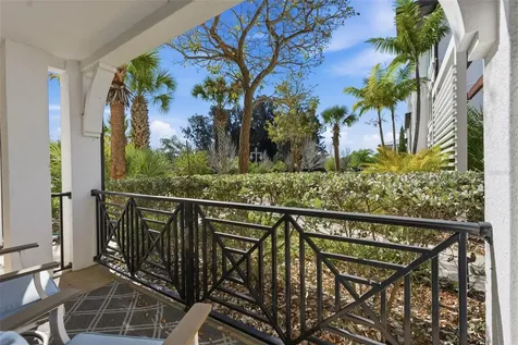 4921 W Paul Avenue Tampa FL 33611