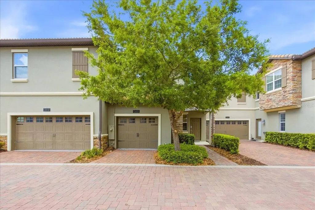 1365 Shinnecock Hills Drive Davenport FL 33896