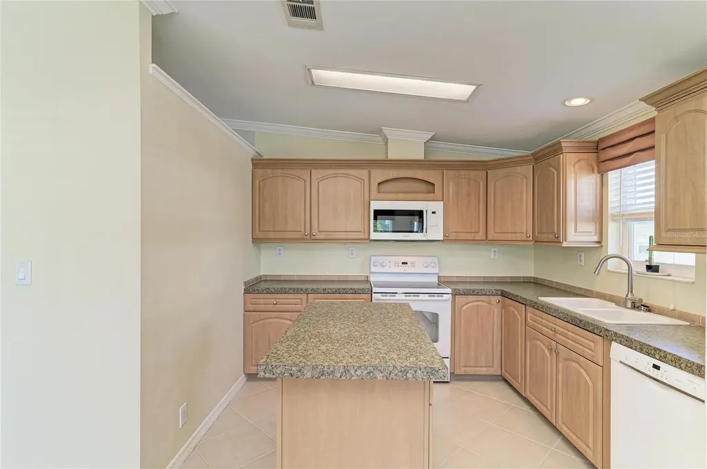 5316 53rd Avenue E Bradenton FL 34203