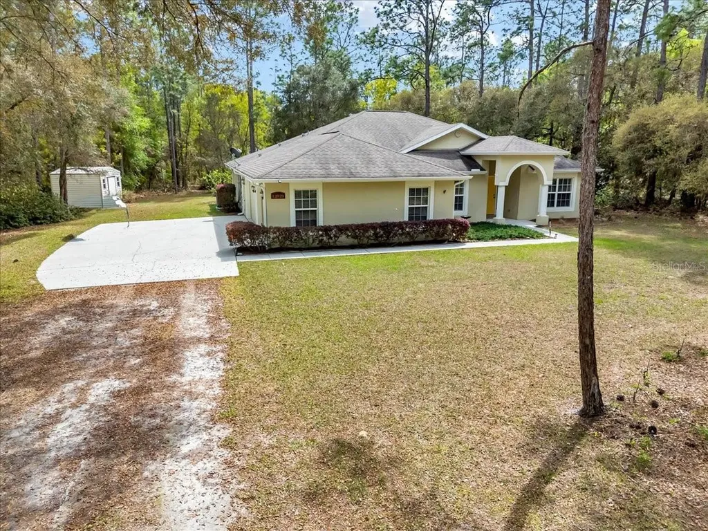 13920 SW 85 Place Dunnellon FL 34432