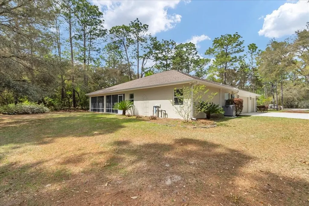 13920 SW 85 Place Dunnellon FL 34432